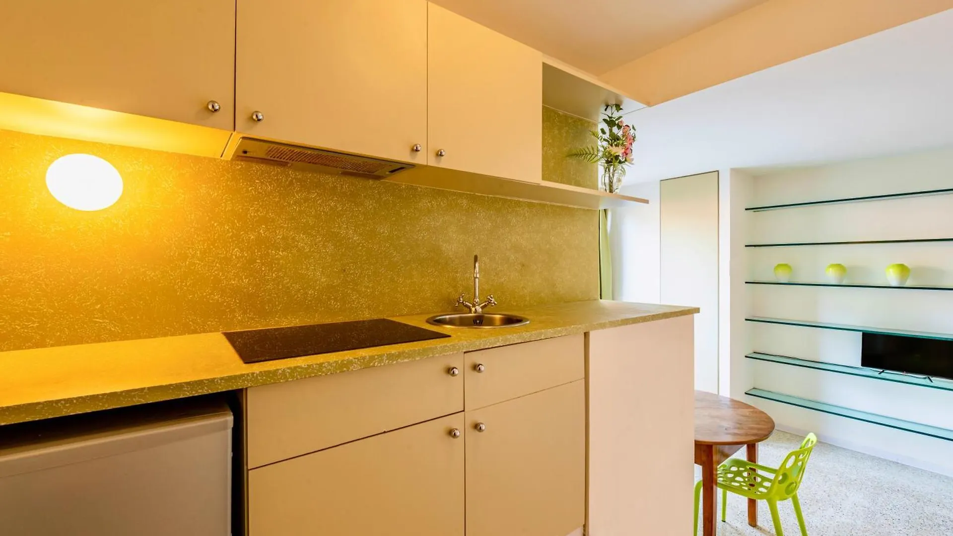 Apartments Navigli Center 0*, ميلان إيطاليا